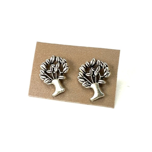 Jewelry - 🔴 5 for $10 ONE PAIR Silver Tone Tree Shaped Stud Earrings